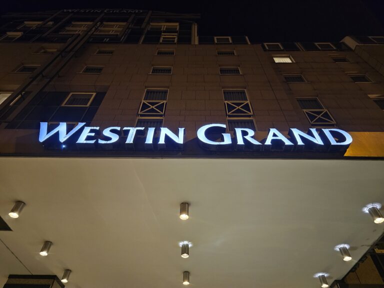The Westin Grand Frankfurt Review – Is It Really That Grand?